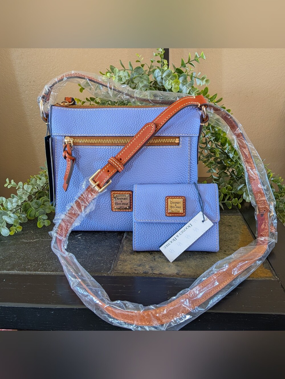 NWT! Dooney & Bourke Pebbled Leather Crossbody & Wallet Set in LAVENDER